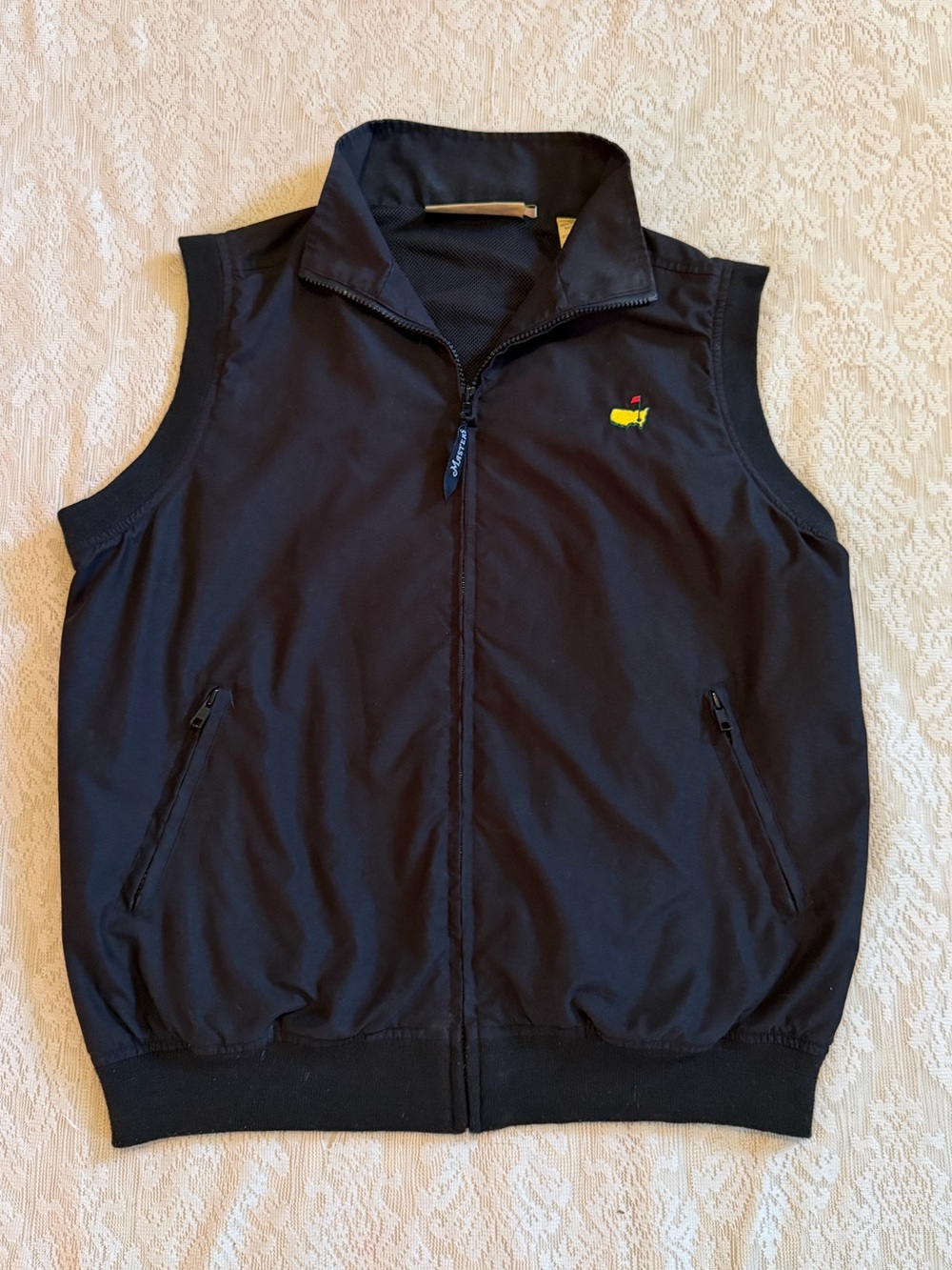 Magnolia Lane Masters logo vest zip up jacket